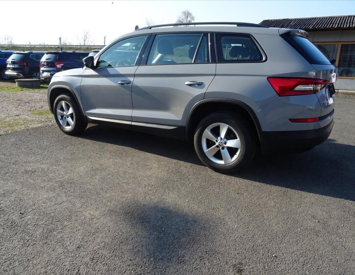 Škoda Kodiaq SUV / Terénní 1,5 l 110 kw