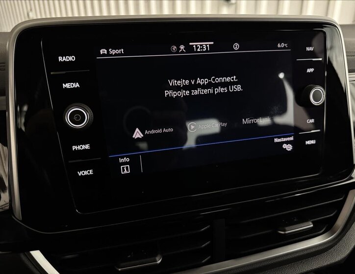 Volkswagen T-Roc MPV 2,0 l 110 kw