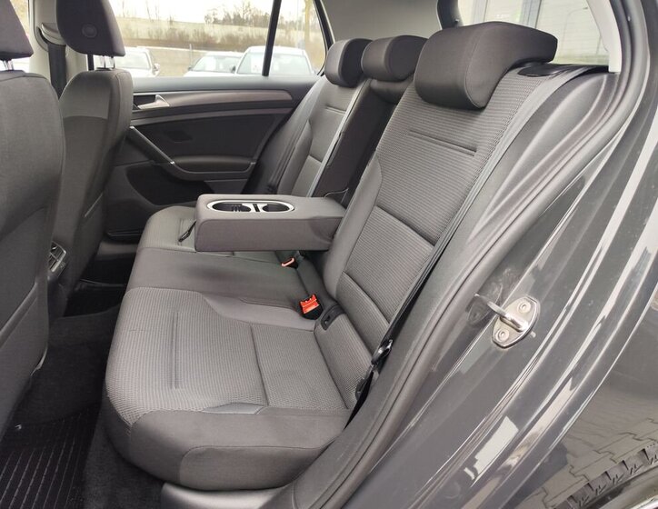 Volkswagen Golf Kombi 999,0 85 kw