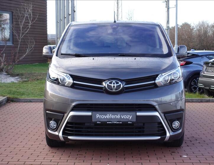 Toyota ProAce Verso 2