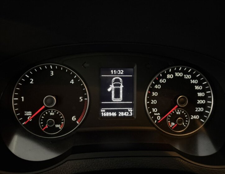 Volkswagen Sharan MPV 2,0 l 103 kw