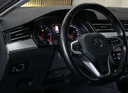 Volkswagen Passat 13
