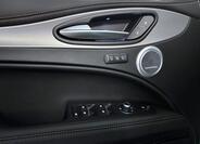 Alfa Romeo Stelvio 11
