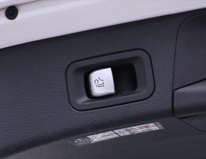 Mercedes-Benz Třídy C Kombi 2,1 l 150 kw