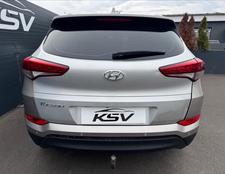 Hyundai Tucson SUV / Terénní 1,6 l 97 kw