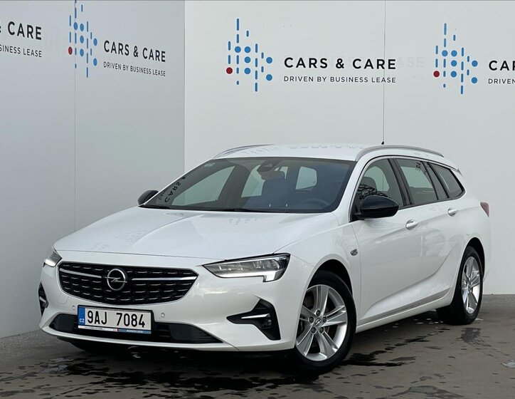 Opel Insignia 1