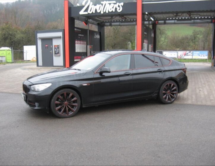 BMW Řada 5 Sedan 3,0 l 225 kw