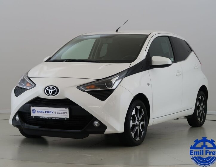 Toyota Aygo Hatchback 998,0 53 kw
