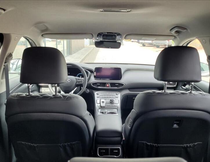 Hyundai Santa Fe SUV 1,6 l 195 kw