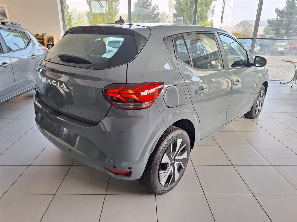 Dacia Sandero Hatchback 999,0 74 kw