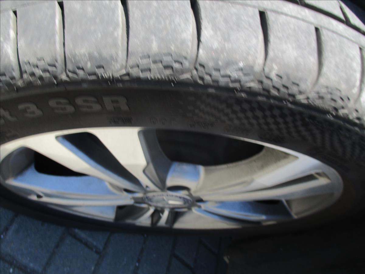 Mercedes-Benz Třídy E