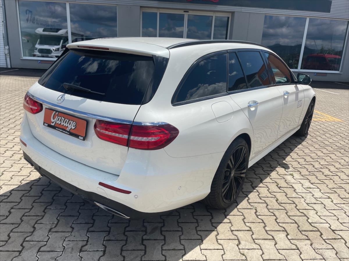 Mercedes-Benz Třídy E