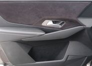 DS Automobiles DS7 Crossback 13