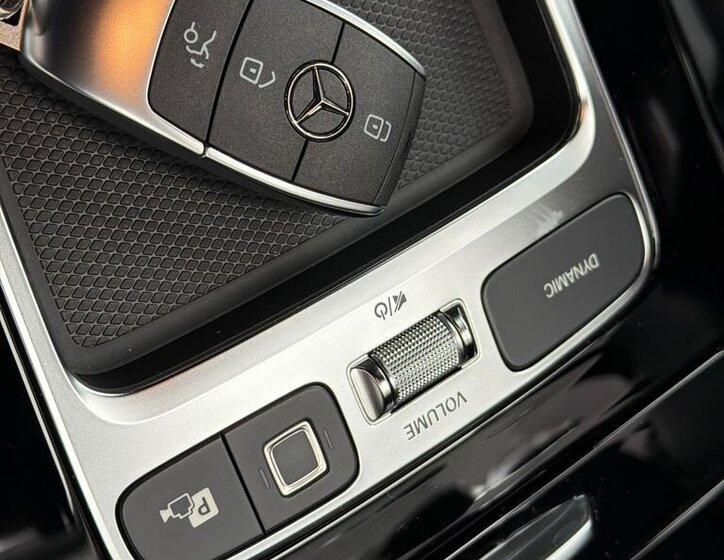 Mercedes-Benz CLA Sedan / Limuzína 2,0 l 110 kw