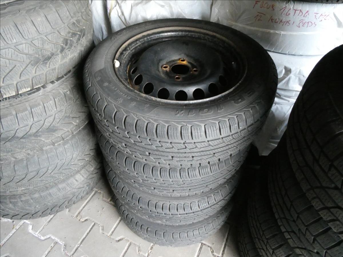 Renault Clio Hatchback 898,0 66 kw