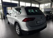 Volkswagen Tiguan 4