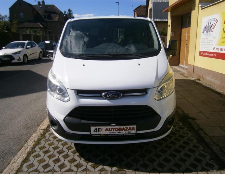 Ford Transit Custom 2