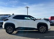 Toyota Yaris Cross 21