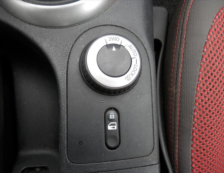 Nissan Qashqai Kombi 2,0 l 110 kw