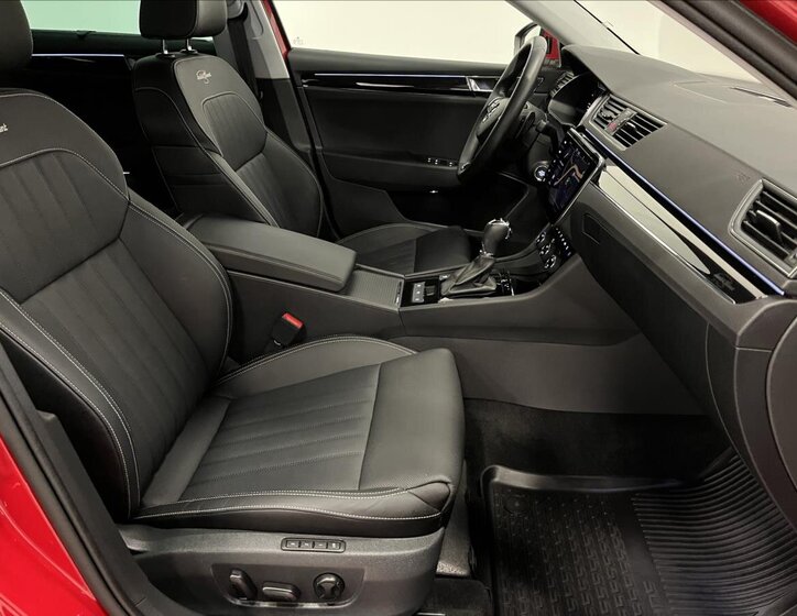 Škoda Superb Liftback 2,0 l 206 kw