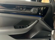 Porsche Panamera Sedan / Limuzína 4,0 l 368 kw