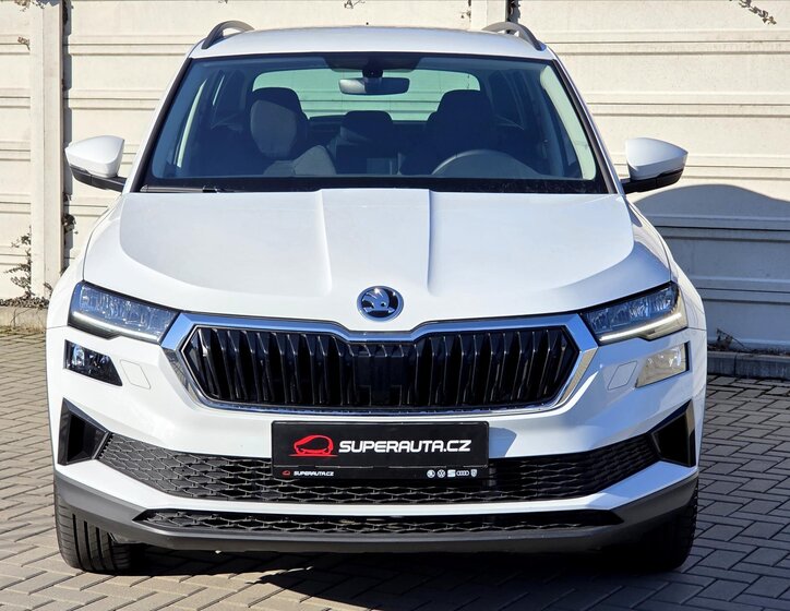 Škoda Karoq SUV 1,5 l 110 kw