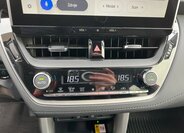 Toyota Corolla Cross SUV / Terénní 1,8 l 72 kw