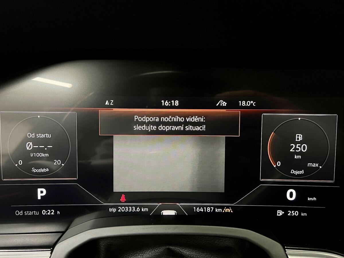 Volkswagen Touareg SUV / Terénní 3,0 l 210 kw