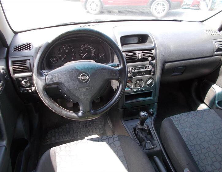 Opel Astra 15