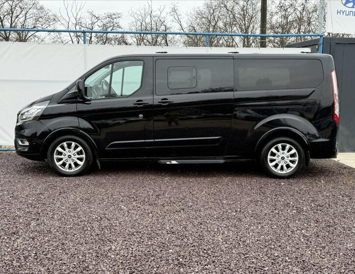 Ford Tourneo Custom MPV 2,0 l 125 kw