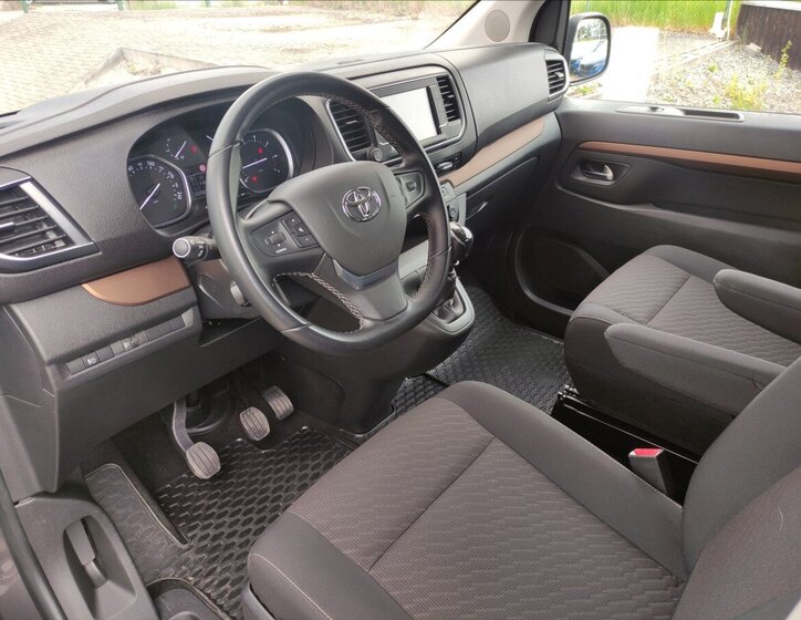 Toyota ProAce Verso MPV 2,0 l 106 kw