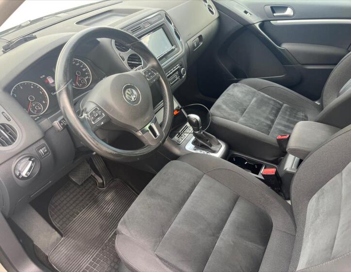 Volkswagen Tiguan 16