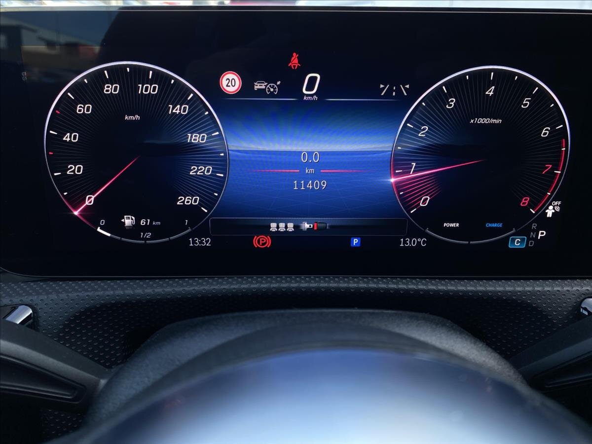 Mercedes-Benz Třídy A Hatchback 1,3 l 120 kw