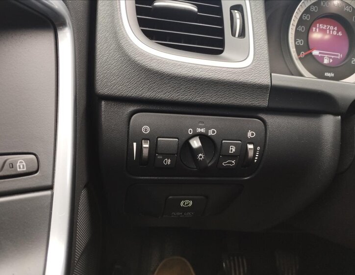 Volvo V60 Kombi 1,6 l 84 kw