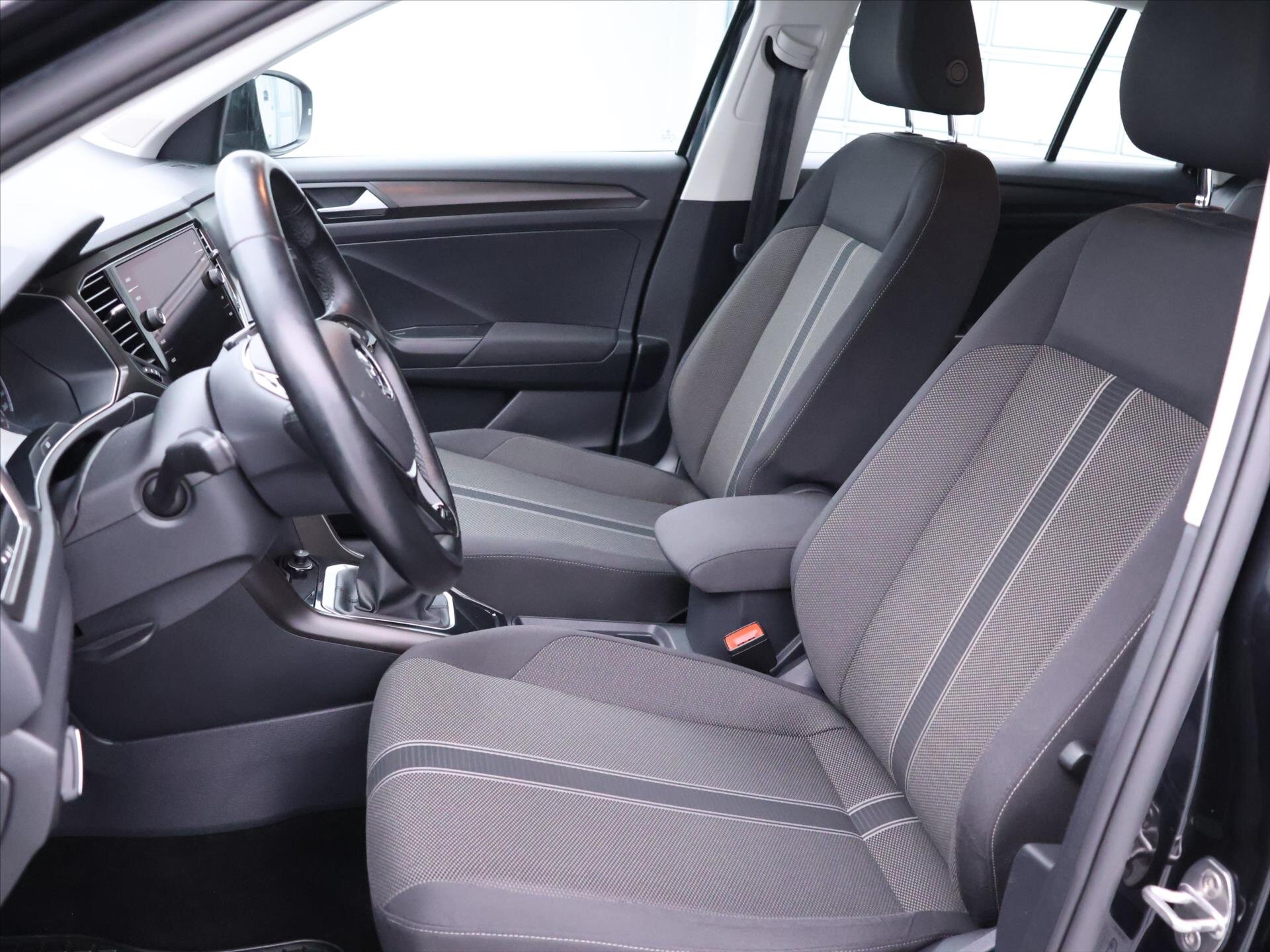 Volkswagen T-Roc SUV 999,0 85 kw