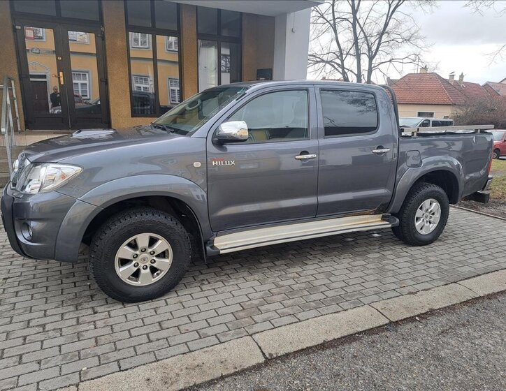 Toyota Hilux Pick-up 2,5 l 106 kw