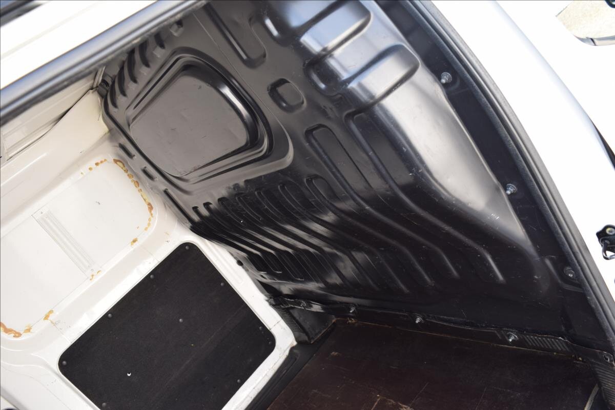 Nissan NV200 MPV 1,6 l 81 kw