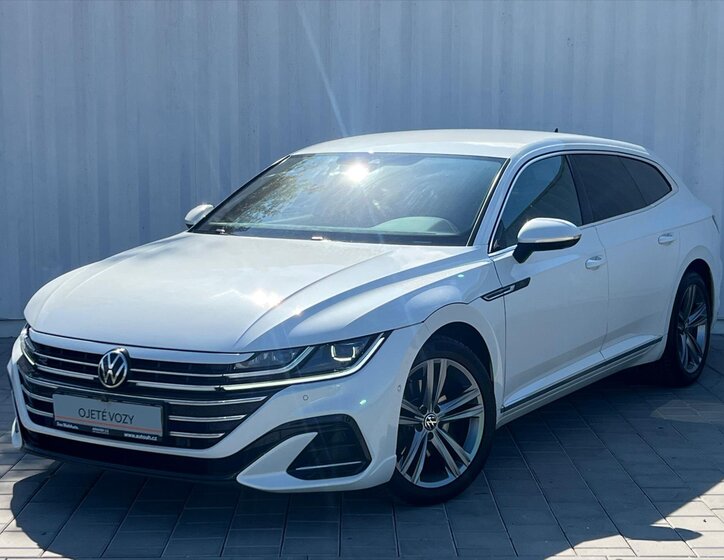 Volkswagen Arteon Kombi 2,0 l 147 kw