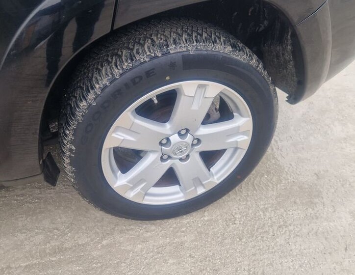 Toyota RAV4 SUV 2,2 l 130 kw