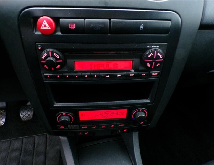 Seat Ibiza Hatchback 1,4 l 55 kw