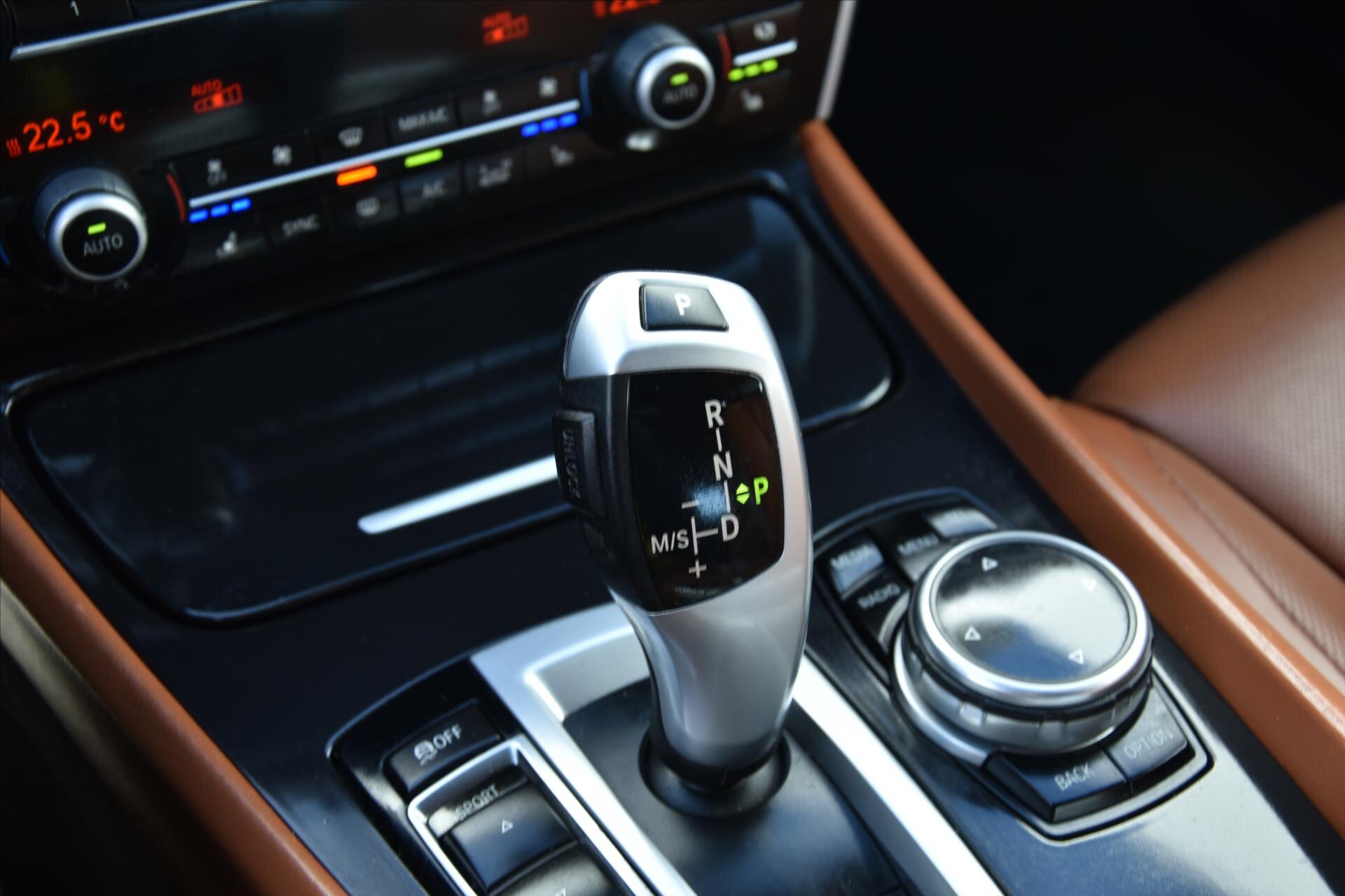 BMW Řada 5 Liftback 3,0 l 190 kw