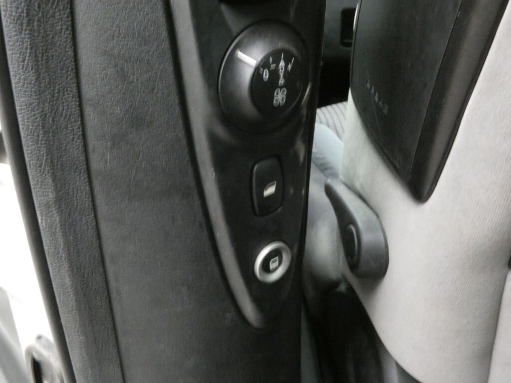 Peugeot 807 MPV 2,0 l 100 kw