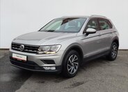 Volkswagen Tiguan 1