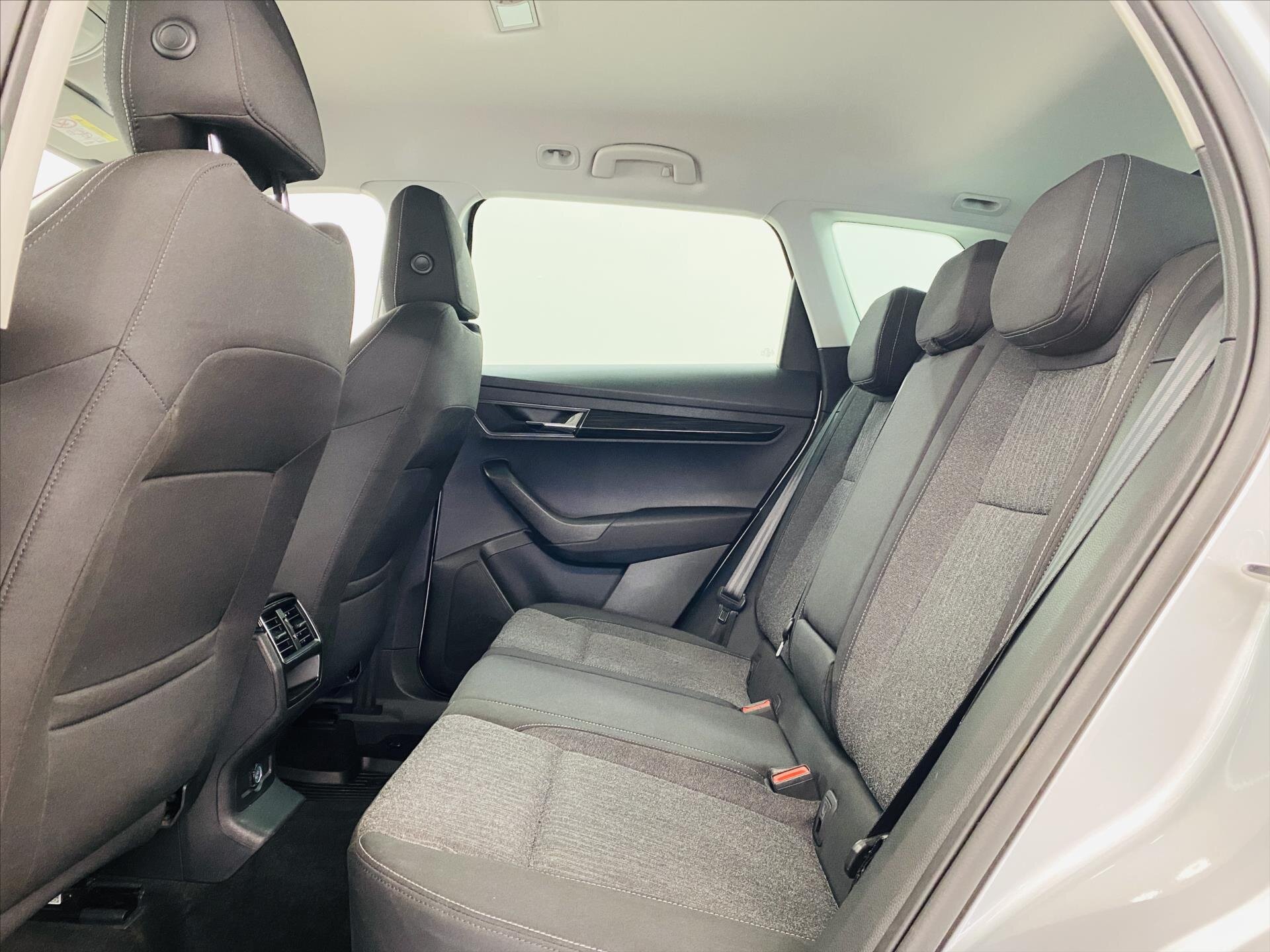 Škoda Karoq SUV / Terénní 2,0 l 110 kw