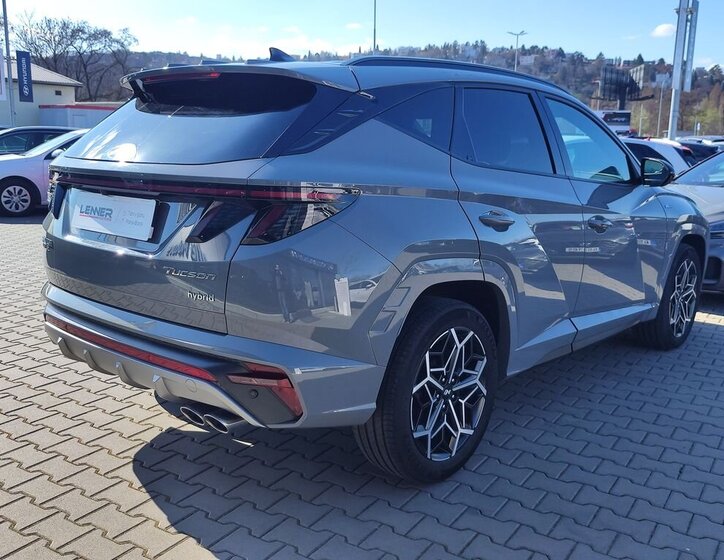 Hyundai Tucson SUV / Terénní 1,6 l 169 kw