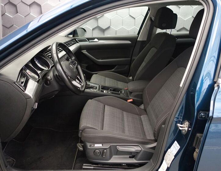 Volkswagen Passat Kombi 2,0 l 110 kw