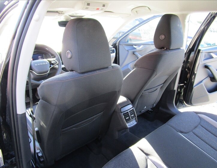 Škoda Scala Hatchback 999,0 85 kw