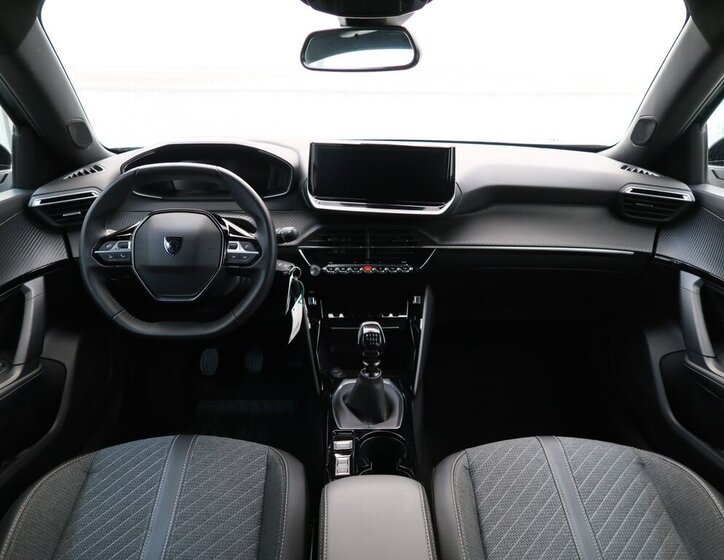 Peugeot 2008 SUV / Terénní 1,2 l 74 kw