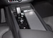 Volvo XC60 SUV / Terénní 2,0 l 145 kw