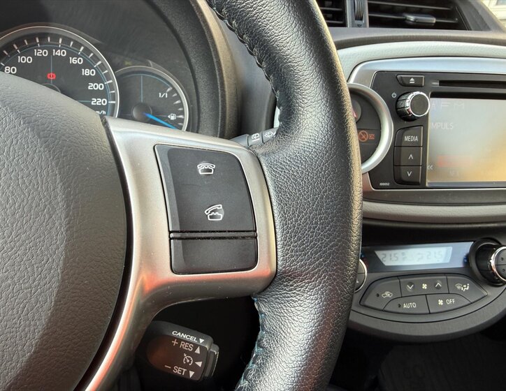 Toyota Yaris Hatchback 1,5 l 55 kw